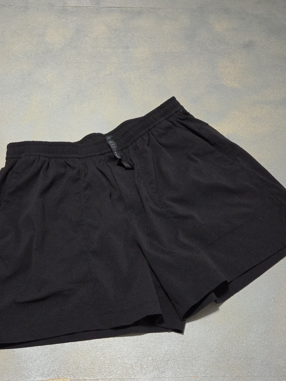 lululemon athletica Black Men's Everyday Athletic Shorts